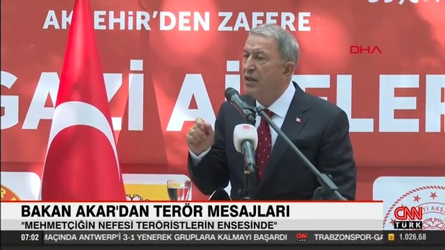 2-cnnturk_bakan_0.jpg