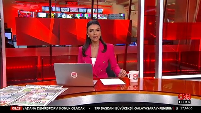 2-cnntürk.jpg